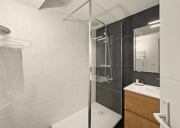 Le Duplex Apartment Valence (Drome)